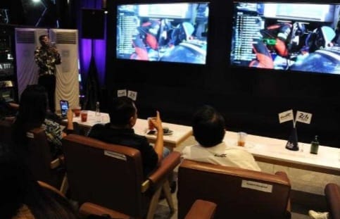 Nobar balapan Le Mans 24 Hours FIA World Endurance Championship 2022 di KFC Senopati. (Ist)