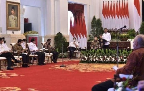 Presiden Joko Widodo saat memimpin Sidang Kabinet Paripurna di Istana Negara pada Senin, (20/6/2022). Foto : Istimewa