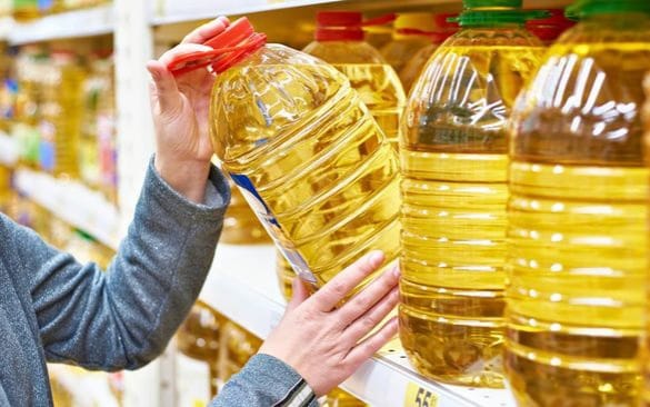 Supaya Rakyat Gampang Cari Migor, Pemerintah Tetapkan DMO 300 Ton Per Bulan Minya goreng. (Ist)