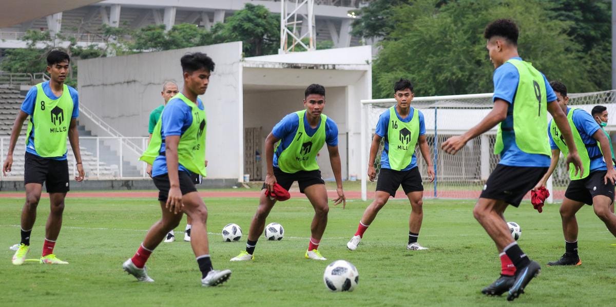 Para pemain U 19 sedang menjalani latihan. (Ist)