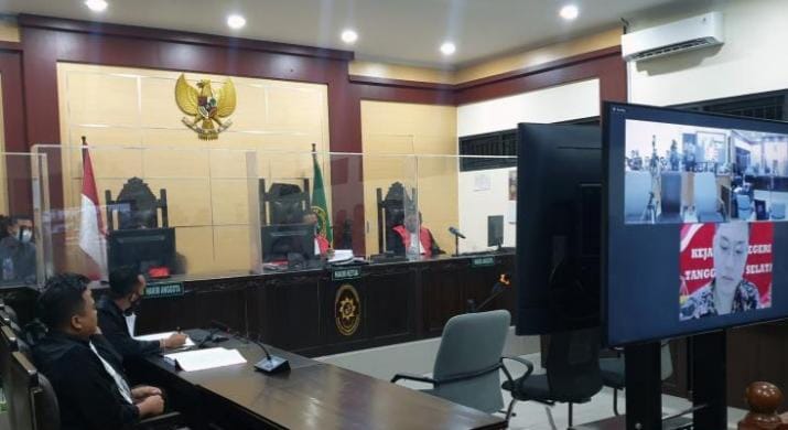 Sidang kasus Indra Kenz berlangsung secara zoom berlangsung di Pengadilan Negeri Tangerang. (Ist)