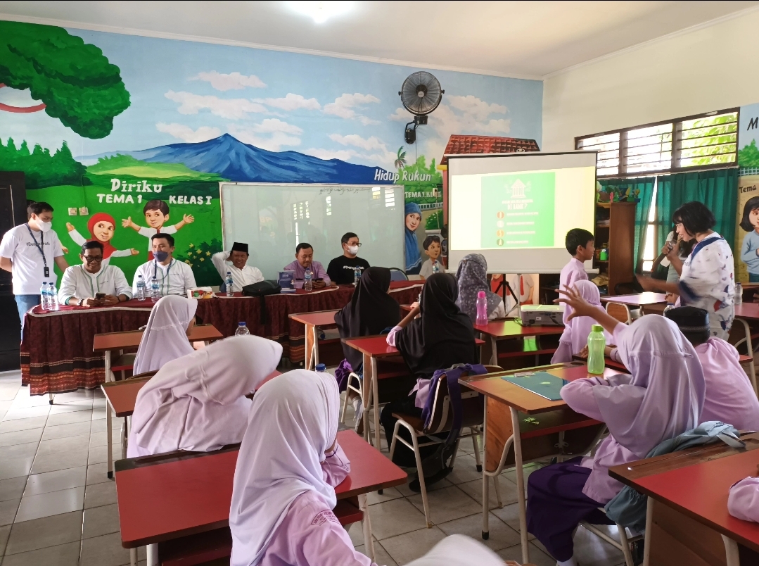 CERITA PermataBank di SDN Pondok Kacang Timur 04. (tangselpos.id/lim)