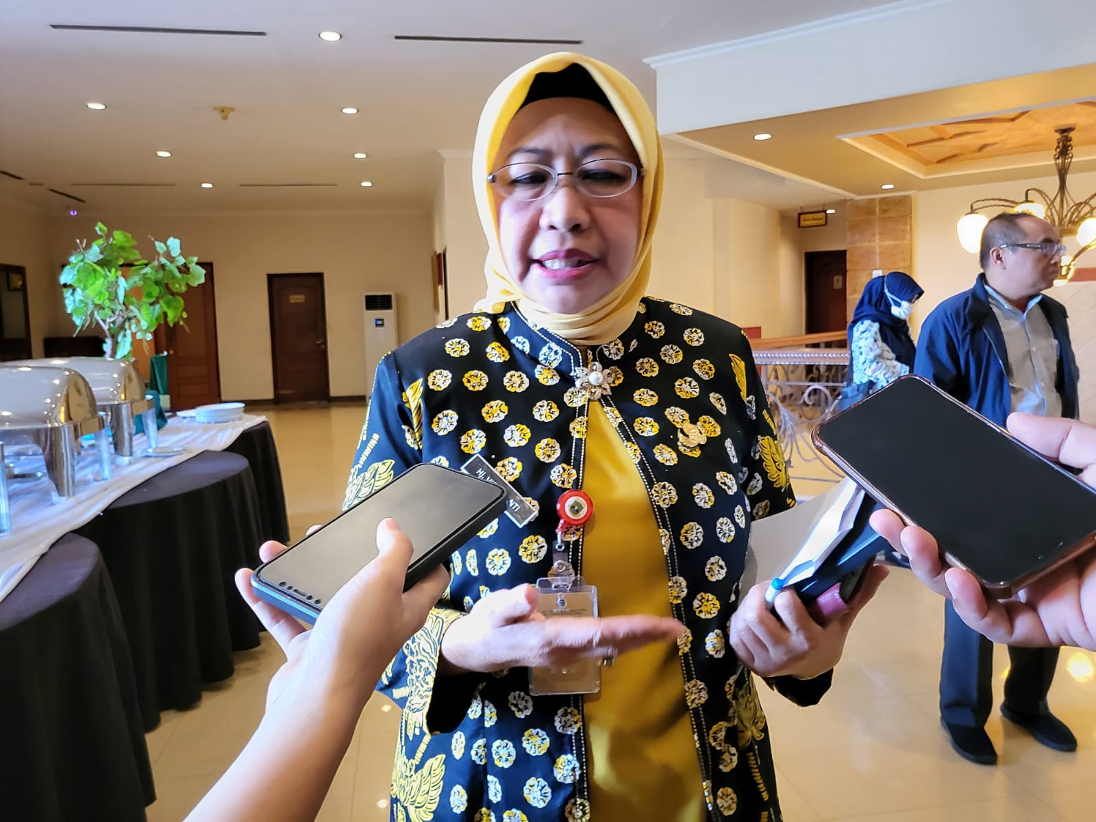 Pemprov Banten Buka 19 Posko Pengamanan Mudik dan Libur Lebaran 2023 Plh Sekda Provinsi Banten Virgojanti ketika memberikan keterangan pers foto : Ist