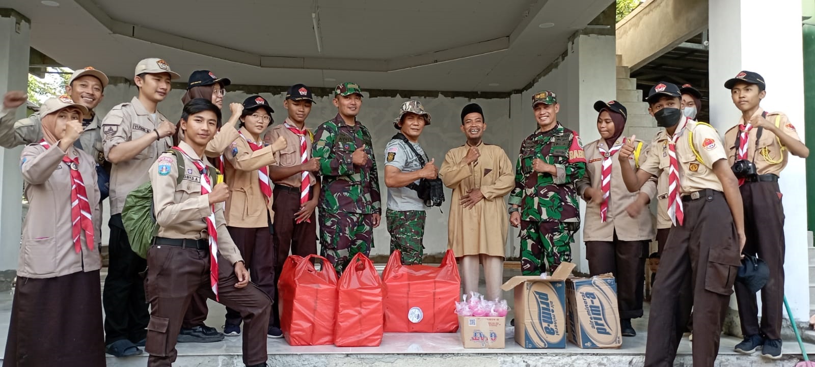 Pramuka Saka Wira Kartika (SWK) melaksanakan buka puasa bersama. Foto: Ist