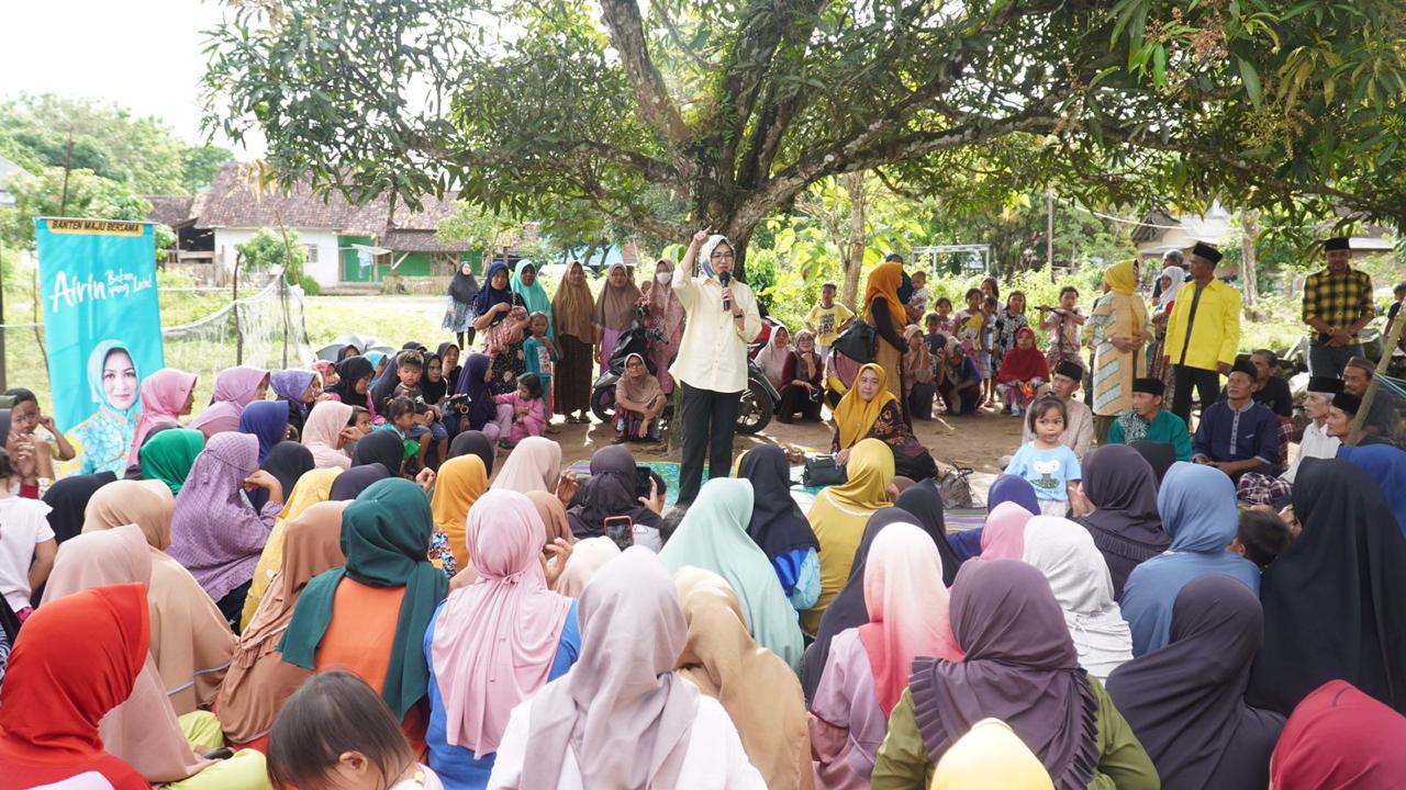 Serap Aspirasi, Airin Hadir Ke Pelosok Banten Airin Rachmi Diany saat kunjungan di Kabupaten Lebak, Kemarin. (Ist)