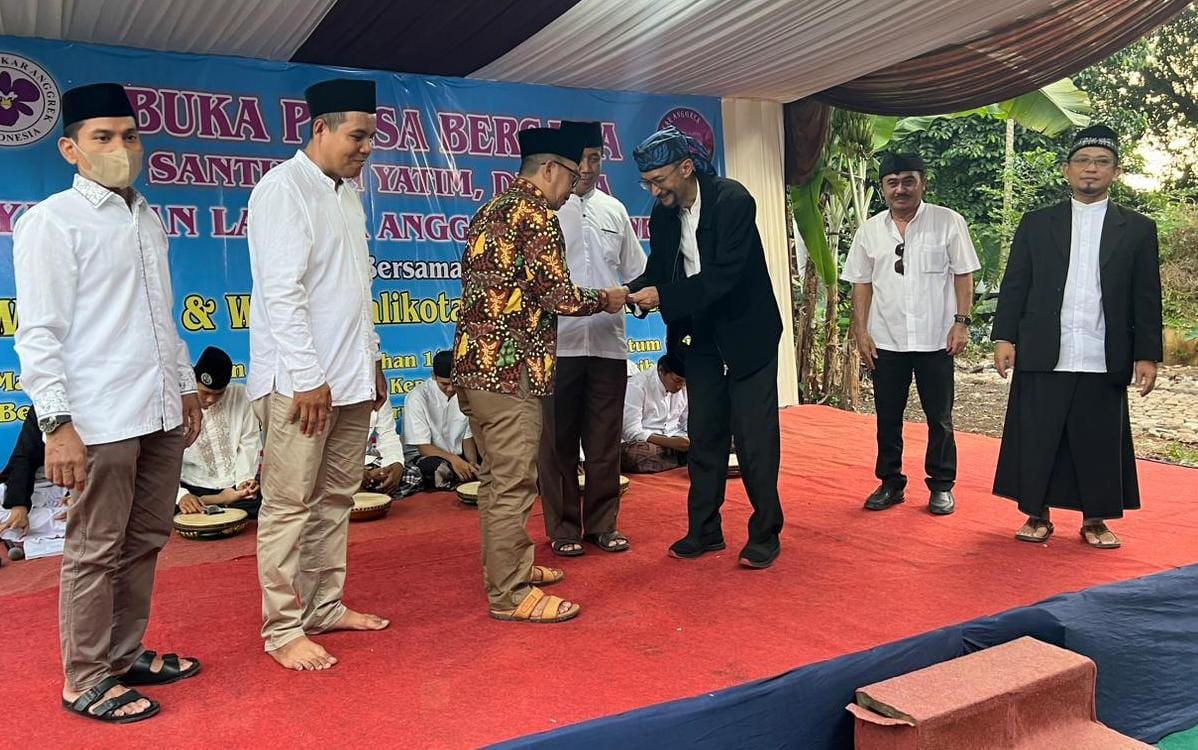 Tebar Kebaikan di Bulan Suci, Laskar Anggrek Tangsel Santuni 100 Anak Yatim. (Ist)