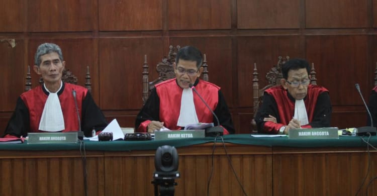 Ketua Majelis Hakim Singgih Budi Prakoso (tengah) saat mempimpin Sidang Putusan Banding Ferdy Sambo cs di Pengadilan Tinggi DKI, Jakarta. (RM)