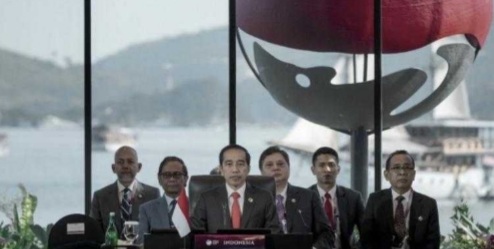 Presiden Jokowi saat membuka KTT ASEAN. Foto : Ist