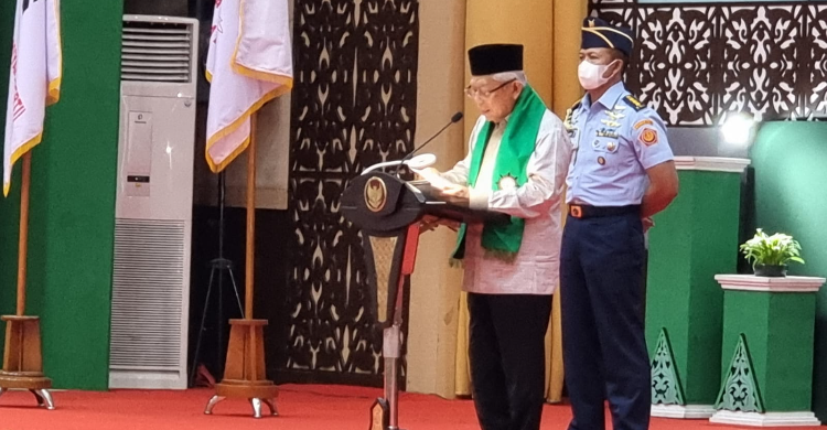 Wakil Presiden Maruf Amin menghadiri milad Persatuan Tarbiyah Islamiyah (PERTI) ke-95 tahun di Padang, Sumbar, Jumat (5/5).   Foto: Ist