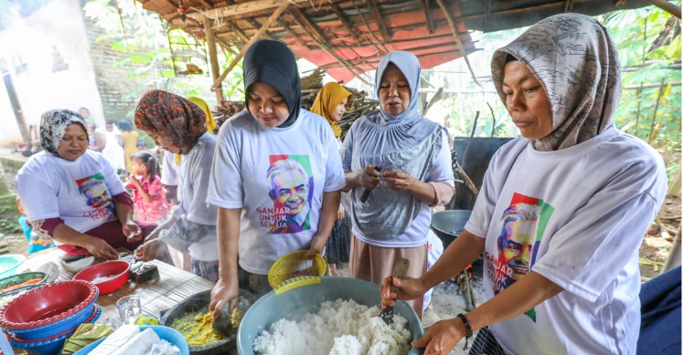 Ngebubur Syuro bersama Gardu Ganjar di Pandeglang. Foto : Ist