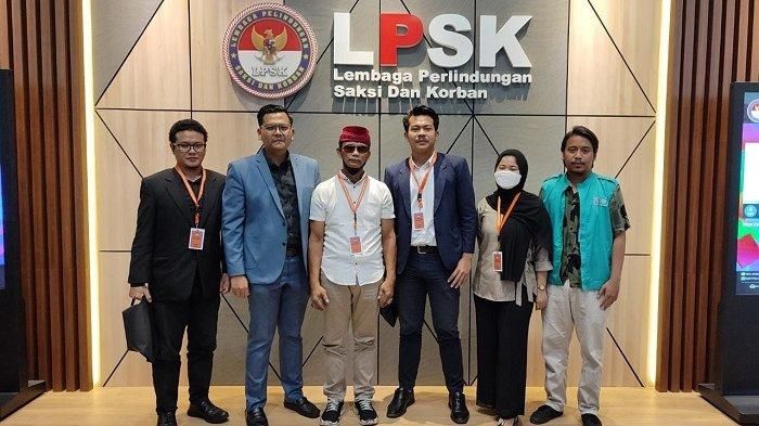 P2TP2A Tangsel mendampngi keluarga korban KDRT untuk meminta perlindungan ke LPSK.(dra)