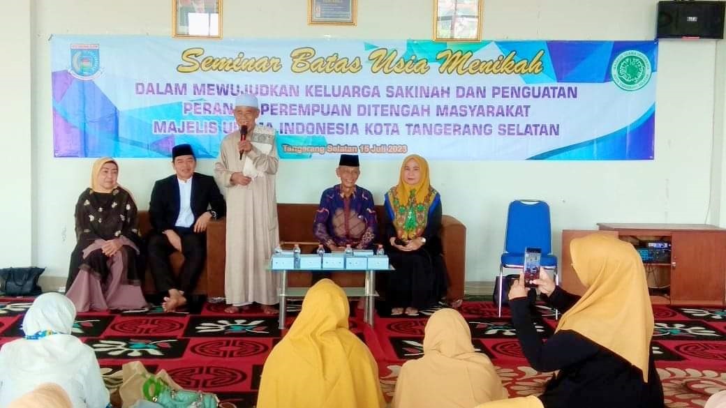 Seminar MUI Tangsel tentang perempuan.(dra)