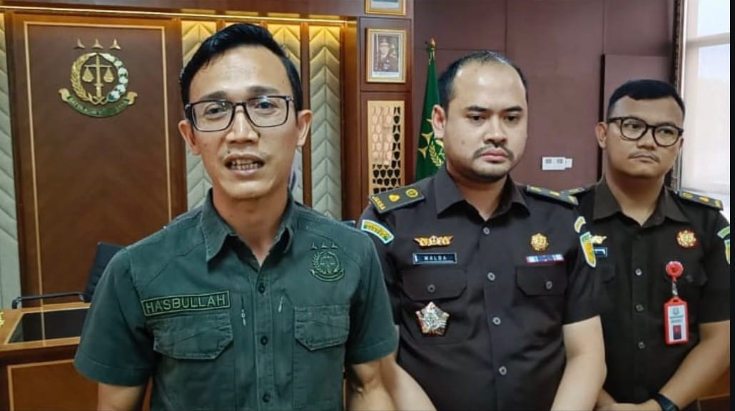 Kejari Tangsel mengungkap peran Pungki di kasus penipuan iPhone Rihana-Rihani.(ars)