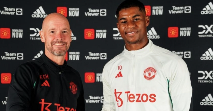 Marcus Rashford (kanan) dan pelatih MU Erick ten Hag. Foto: Ist