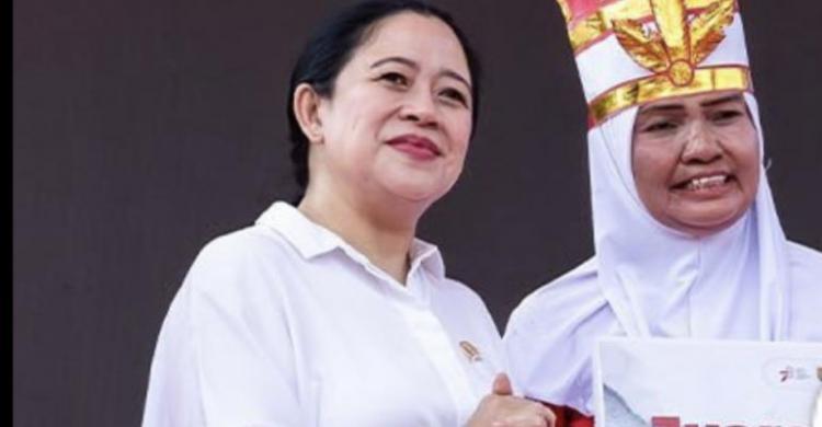 Ketua DPR Puan Maharani bersama juara lomba masak nasi goreng di Semarang, Jawa Tengah, Sabtu (27/8). Foto: Ist