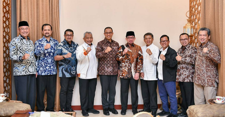 Anies Baswedan bertemu Ketua Majelis Syura PKS Salim Segaf Aljufri. (Foto: Ist)