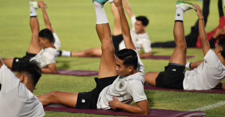 Sesi latihan skuad U-23. Foto : Ist