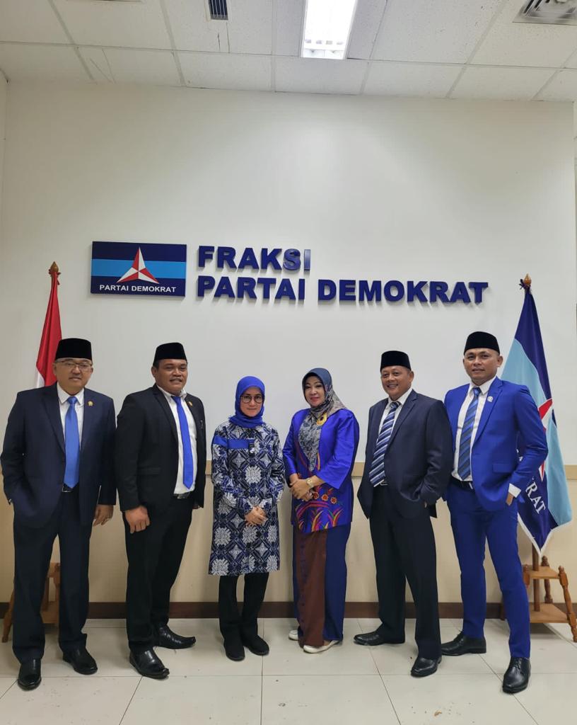 Fraksi Partai Demokrat DPRD Kota Tangsel mendorong Iti Octavia Jayabaya menjadi Cagub pada Pilkada Banten 2024.(dra)