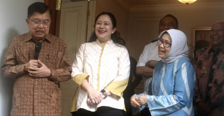 Mantan Wapres Yusuf Kalla saat menerima Puan Maharani. Foto : Ist