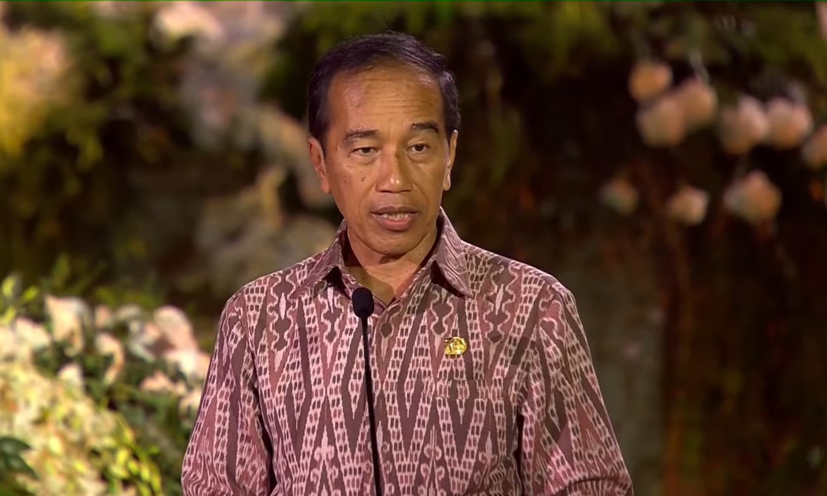 Jokowi Sambut Tamu Undangan KTT WWF Ke 10 Di Acara Jamuan Santap Malam Di GWK Bali Foto : Setpres