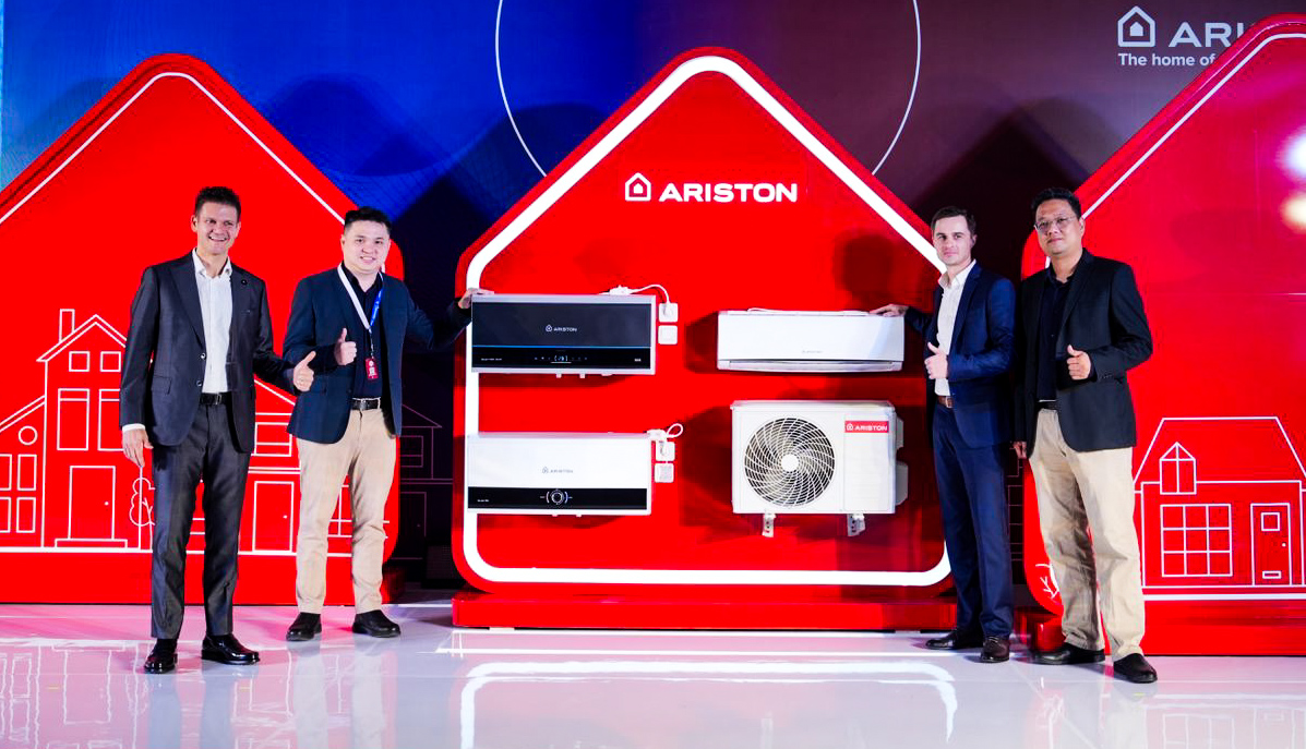 Ariston Indonesia meluncurkan water heater terbaru SLIM 3 Series dan air conditioning di IndoBuildTech Expo 2024. (tangselpos.id/lim)