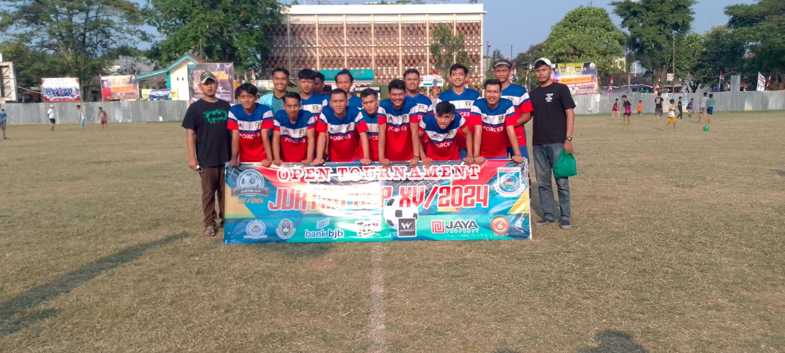 Skuad Porceb FC melaju ke babak 16 besar.(ist).