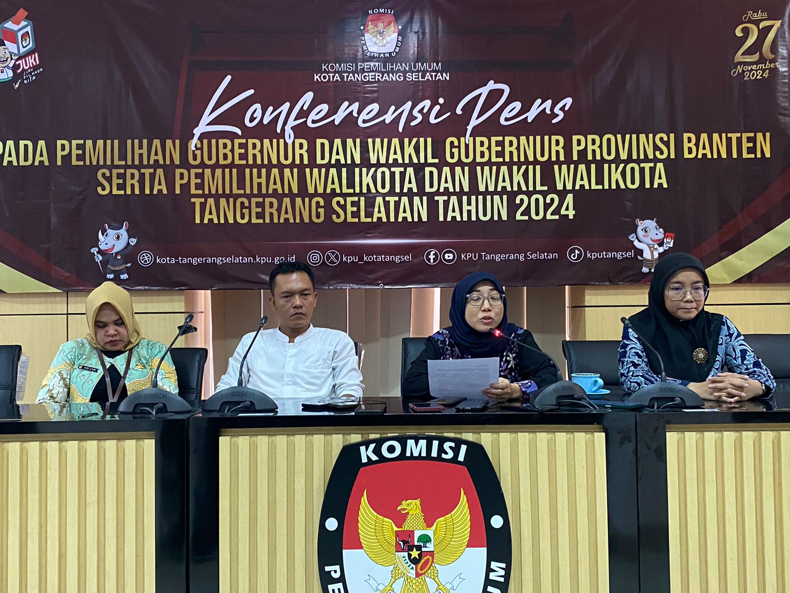 KPU Tangsel saat memaparkan tahapan menuju pelaksanaan Pilkada 2024.(dra)