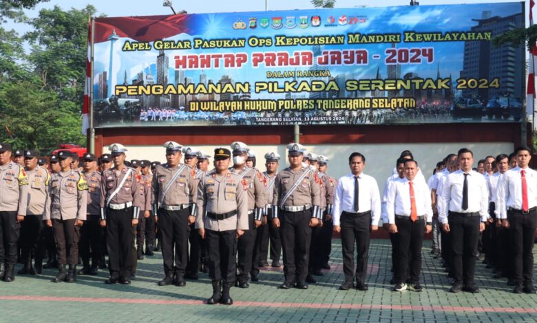 Wujudkan Pilkada Serentak 2024 dapat terselenggara dengan aman dan lancar, Polres Tangsel menggelar apel pasukan Operasi Mantap Praja Jaya Tahun 2024 Selasa, (13/8).(dra)