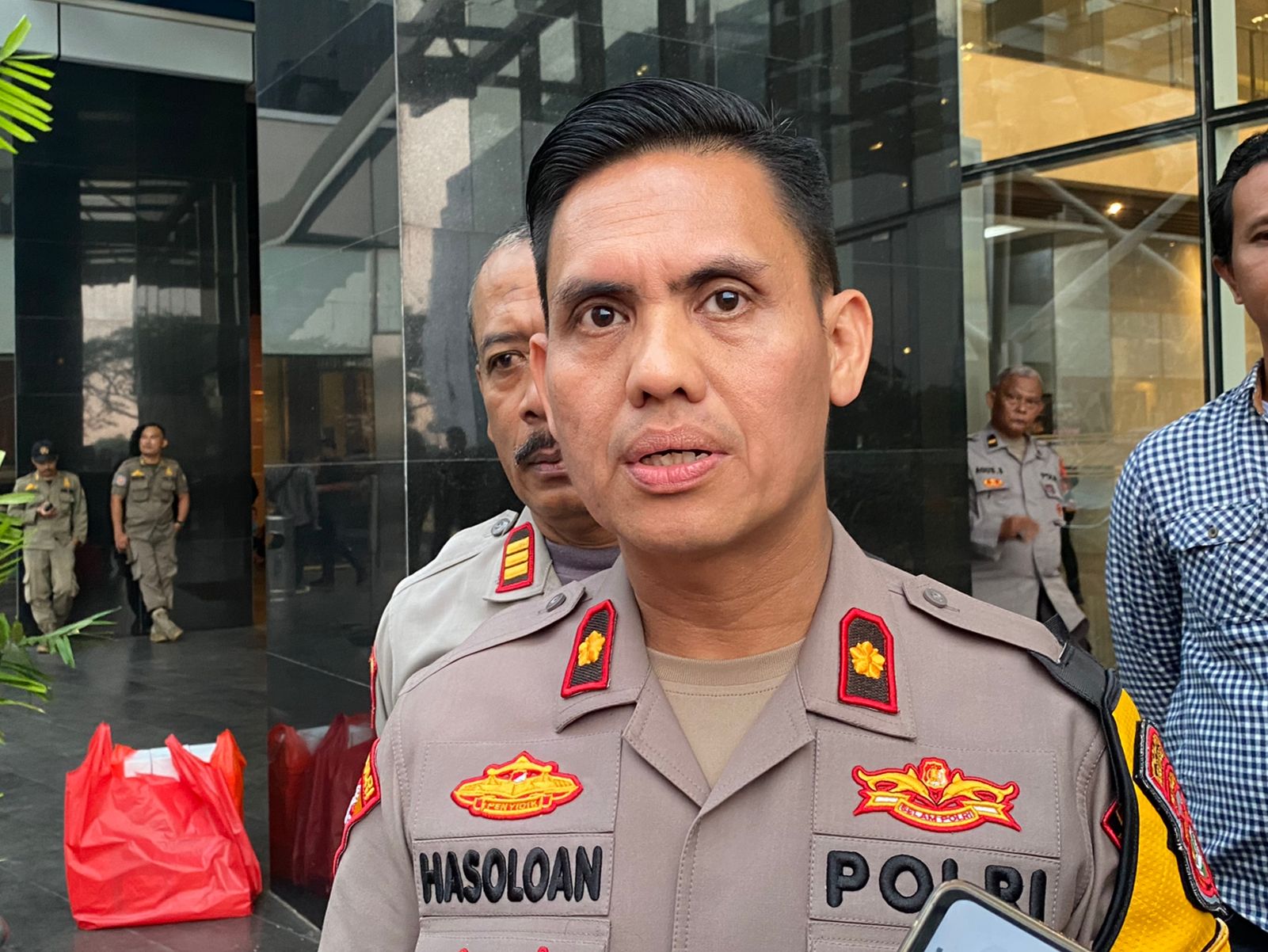 Kabag Ops Polres Tangsel, Kompol Hasoloan Situmorang.