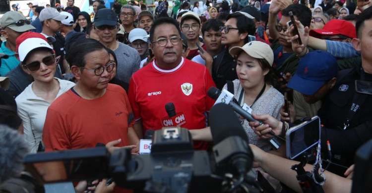 Pramono dan Rano Karno saat berada berolahraga di Thamrin. Foto : Ist