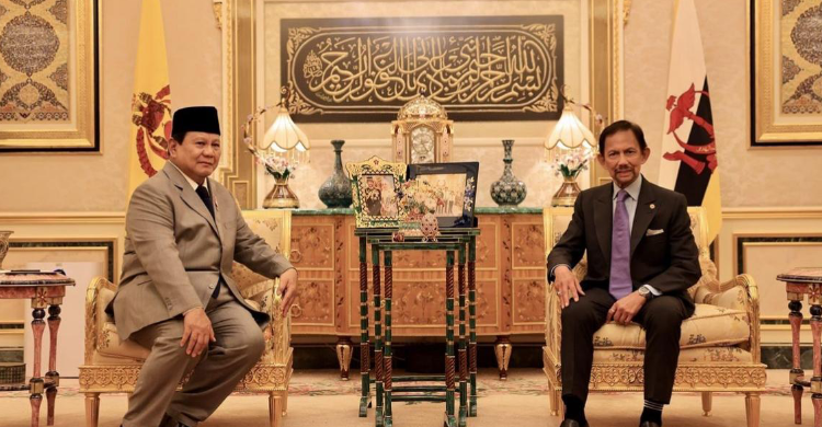 Prabowo Dubianto bersama Sultan Halsanal Bolkiah. Foto : Ist