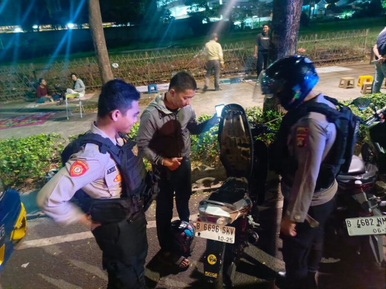 Polres Tangsel gencarkan patroli malam hari jelang Pilkada serentak 2024.(dra)