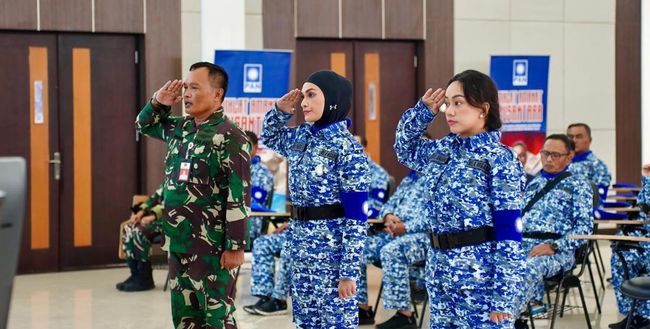 Ketua DPP PAN Zita Anjani (kiri) saat menjalani pendidikan di Badiklat Bogor. Foto : Ist