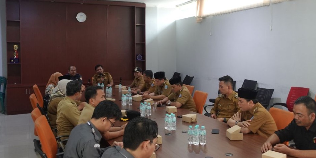 Bawaslu Bersama UMJ gelar rapat di Kecamatan PONDOK Aren, terkait pembanguan Kelurahan sadar Pilkad.(dra)