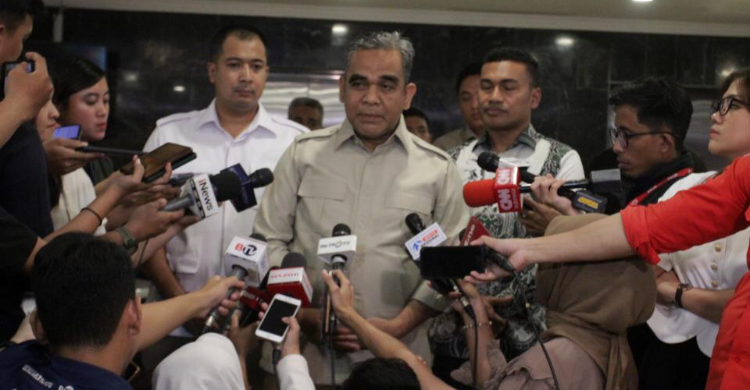 Ketua MPR Ahmad Munzani saat memberikan konferensi pers. Foto : Ist