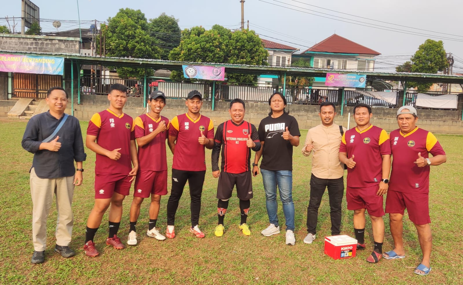 Jajaran pelatih dan manajer Nathan FC Kabupaten Lebak. (ist).