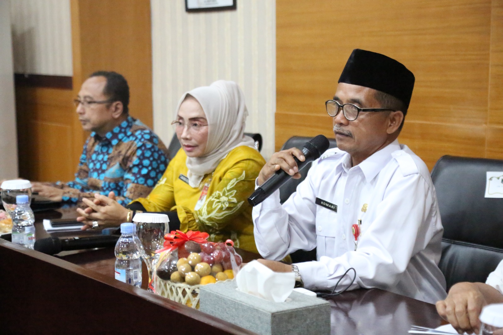 Suasana Focus Group Discussion (FGD) Meningkatkan Indeks Demokrasi Indonesia (IDI) Provinsi Banten di Aula Sekretariat Daerah Provinsi Banten, KP3B Curug, Kota Serang, beberapa waktu lalu.(yul)