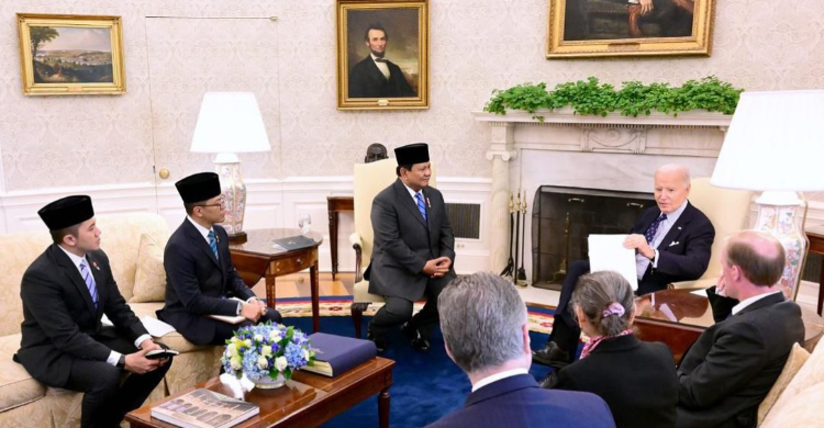 Presiden Prabowo Subianto melakukan pertemuan bilateral dengan Presiden Amerika Serikat, Joe Biden, di Gedung Putih, Washington, AS. Foto: Ist