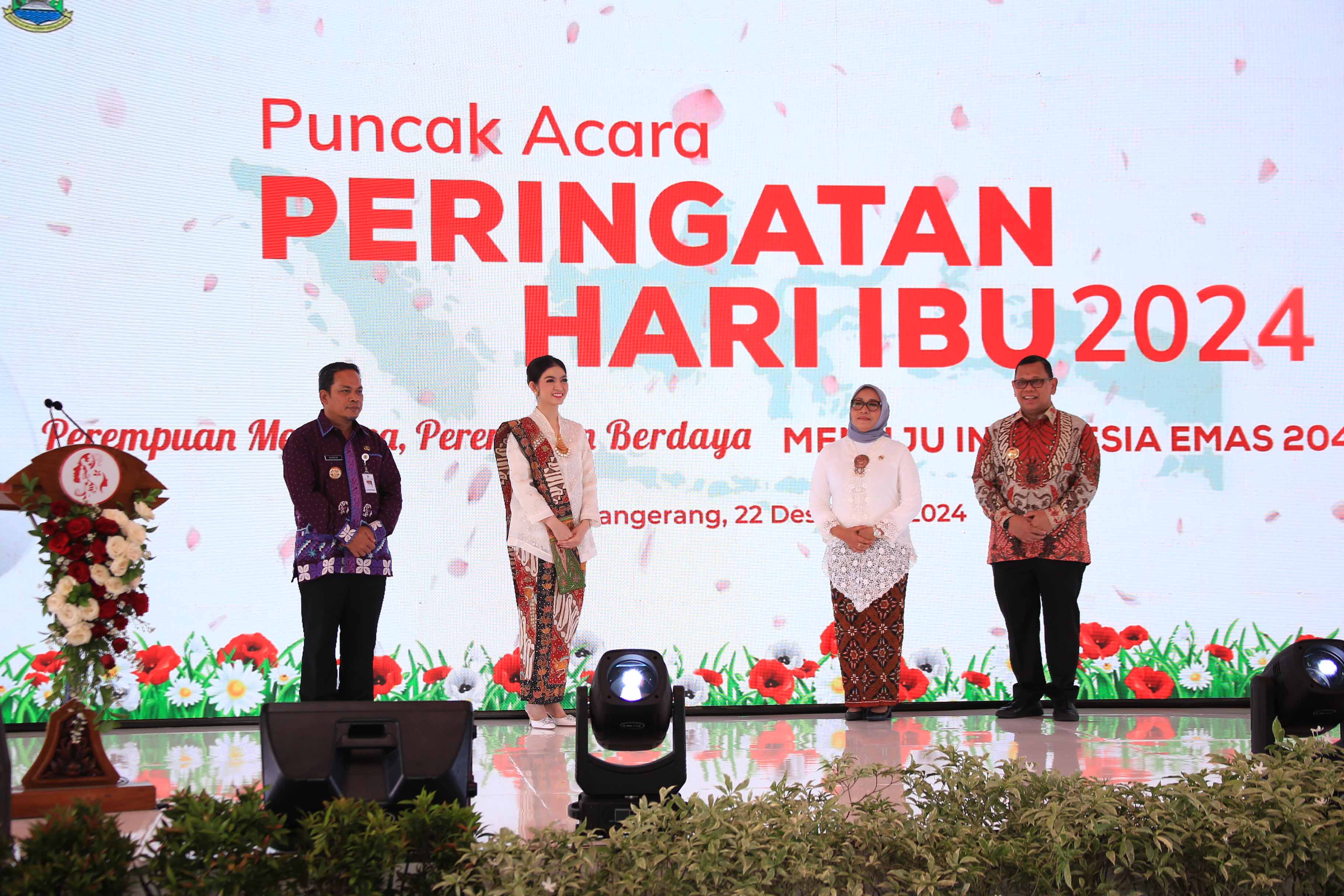 Suasana Puncak Acara Peringatan Hari Ibu (PHI) ke-96 Tahun 2024 yang berlangsung di Kota Tangerang, Minggu (22/12).