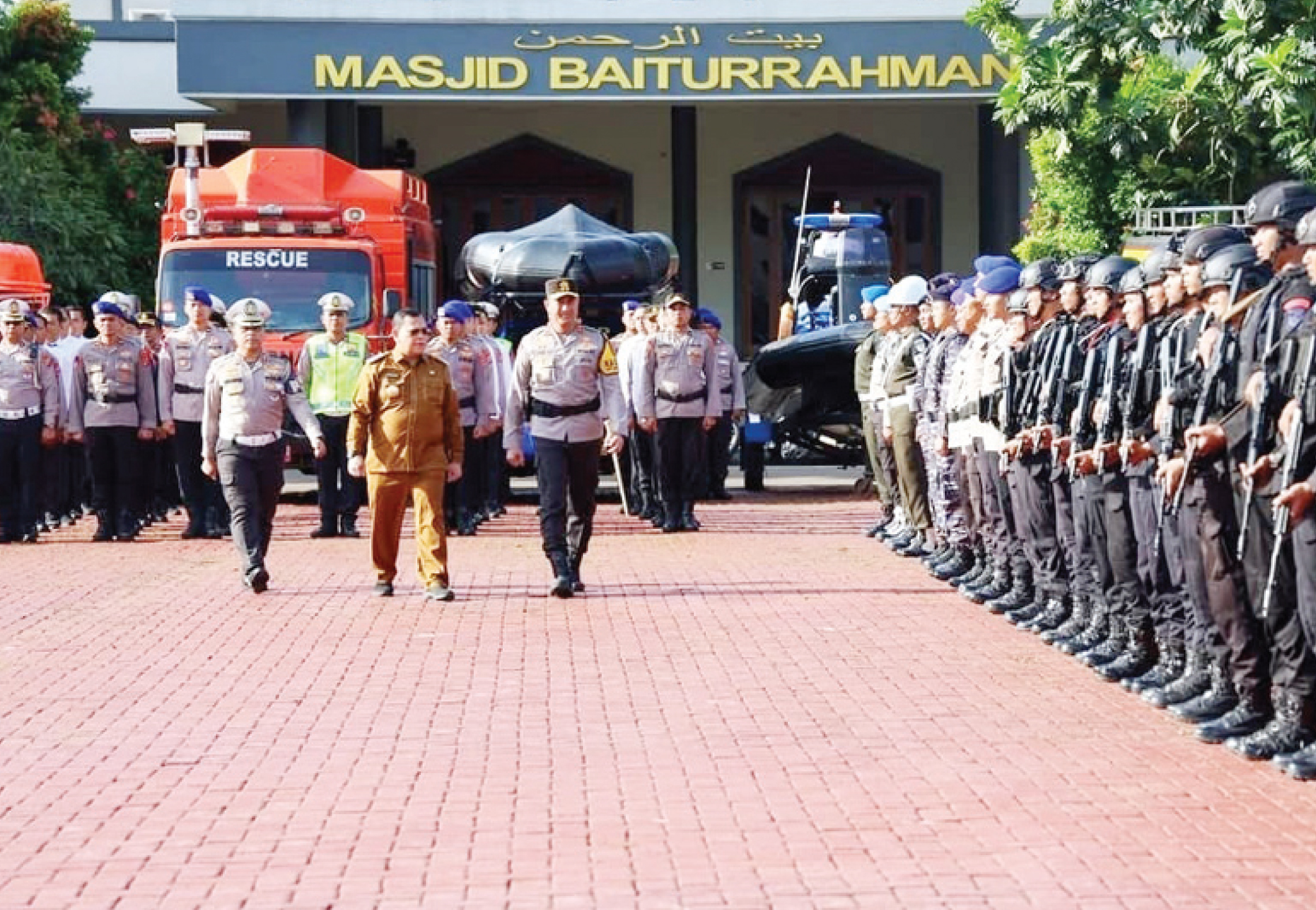 Suasana Apel Gelar Pasukan Operasi Lilin Maung 2024 di Markas Besar Polisi (Mapolda) Banten Jl Syech Nawawi Al Bantani, Banjarsari, Cipocok Jaya, Kota Serang, Jumat (20/12).(yul)