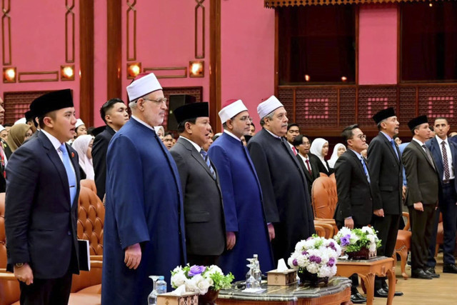 Presiden Prabowo saat berada di Universitas Al Azhar Kairo, Mesir