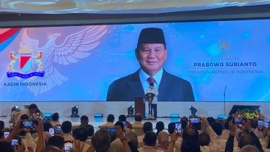 Presiden Prabowo di acara KADIN. Foto : Ist