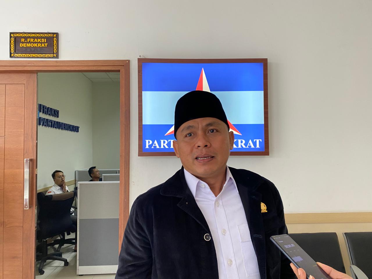 Ketua BK DPRD Kota Tangsel Julham Firdaus.