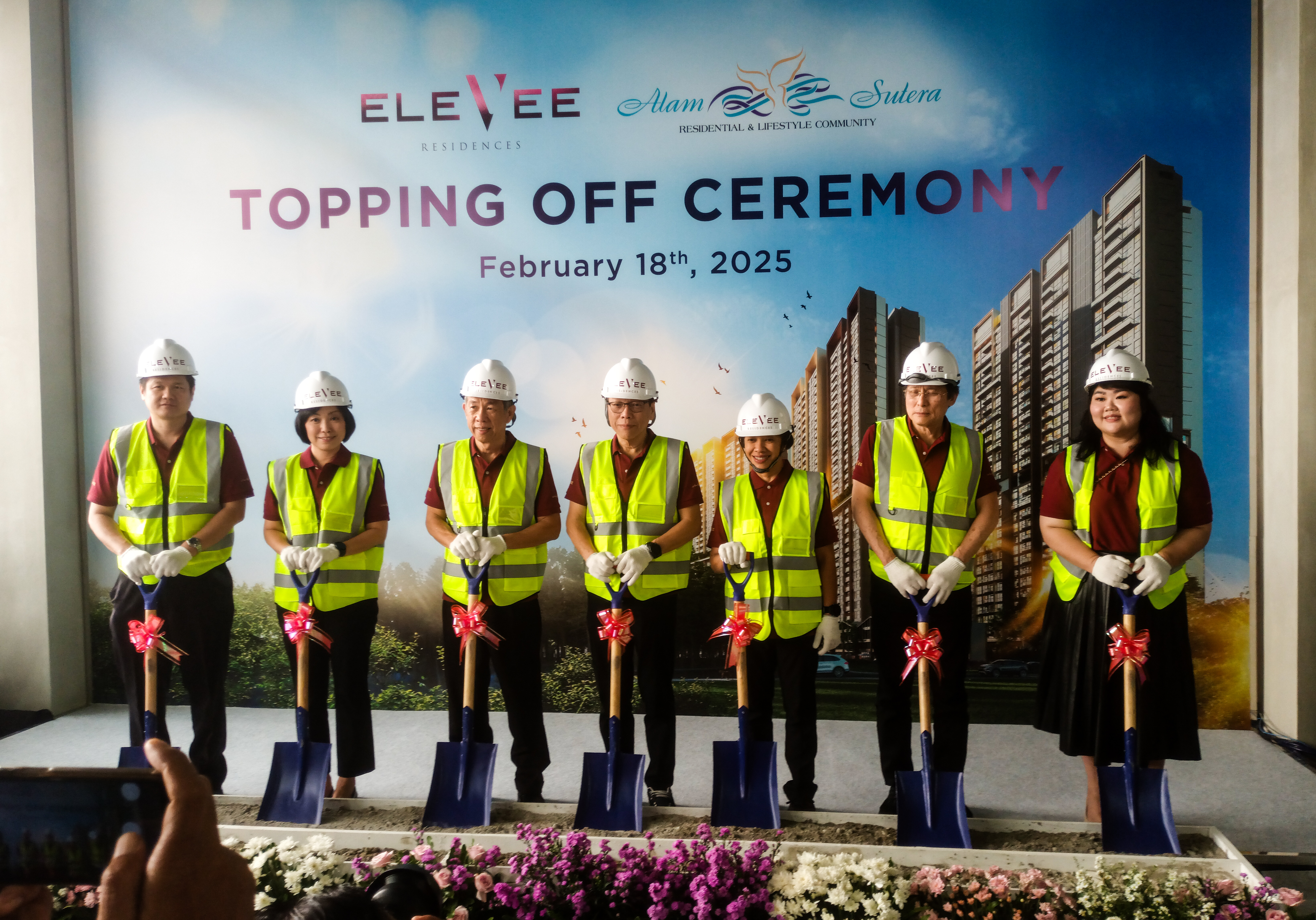 Topping off ceremony Elevee Alam Sutra, Selasa (18/02/2025). (tangselpos.id/lim)