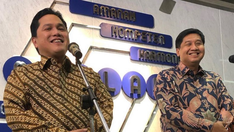 Menteri BUMN Erick Thohir (kiri) bersama Menteri PKP Maruarar Sirait (kanan) saat konferensi pers. Foto : Ist