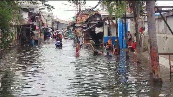 Banjir fi Kelurahan Rawa Buaya. Foto : Ist