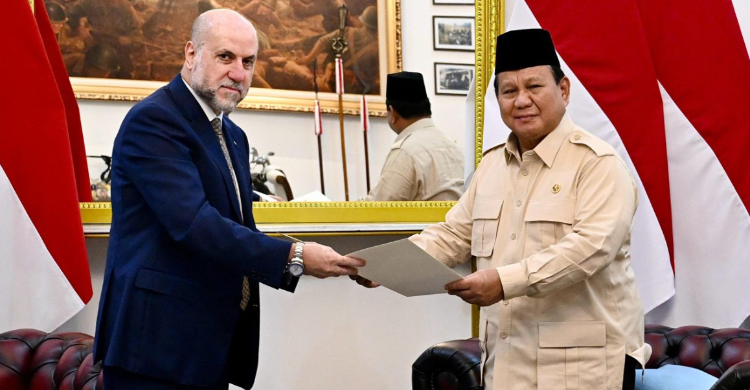 Presiden Prabowo saat menerima utusan Palestina di Istana Negara. Foto : Ist