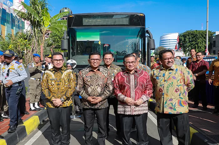 DKI Dan Banten Diimbau Bikin Masterplan Peresmian bus Transjabodetabek jurusan Blok M- Alam sutera. Foto : Ist