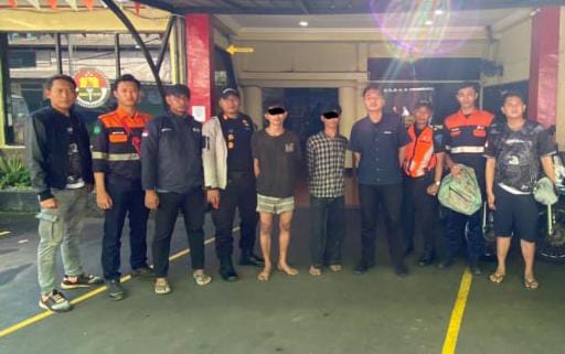 Dua Remaja Nekat Curi Jalur Kabel Listrik Rel Kereta di Stasiun Kebayoran Foto : Ist
