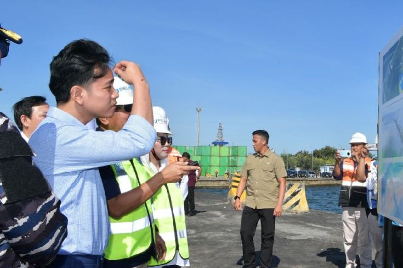 Gibran Turun Tangan Atasi Krisis BBM Di Bengkulu Foto : Ist
